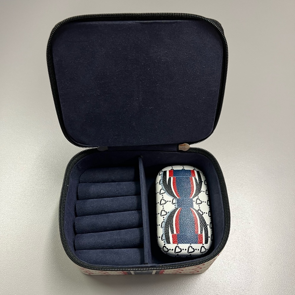 Brighton Be Beautiful Jewelry Case - Picture 2 of 10